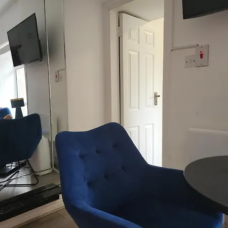 Cosy - Cosyincork Апартаменты *